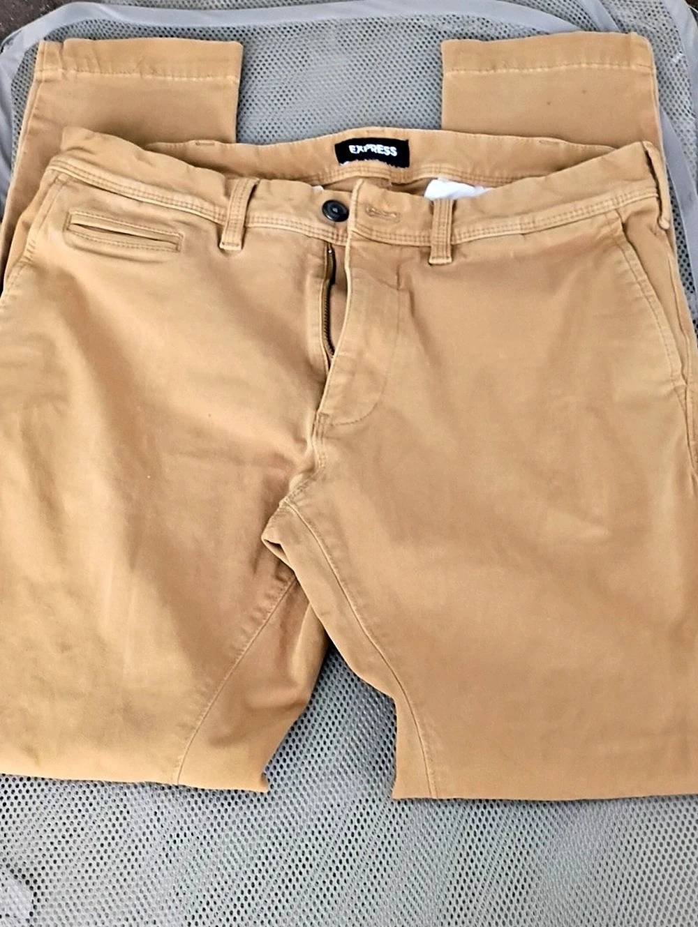 Express Super Skinny Stretch+ + Skinny Pants in Brown Waist 30